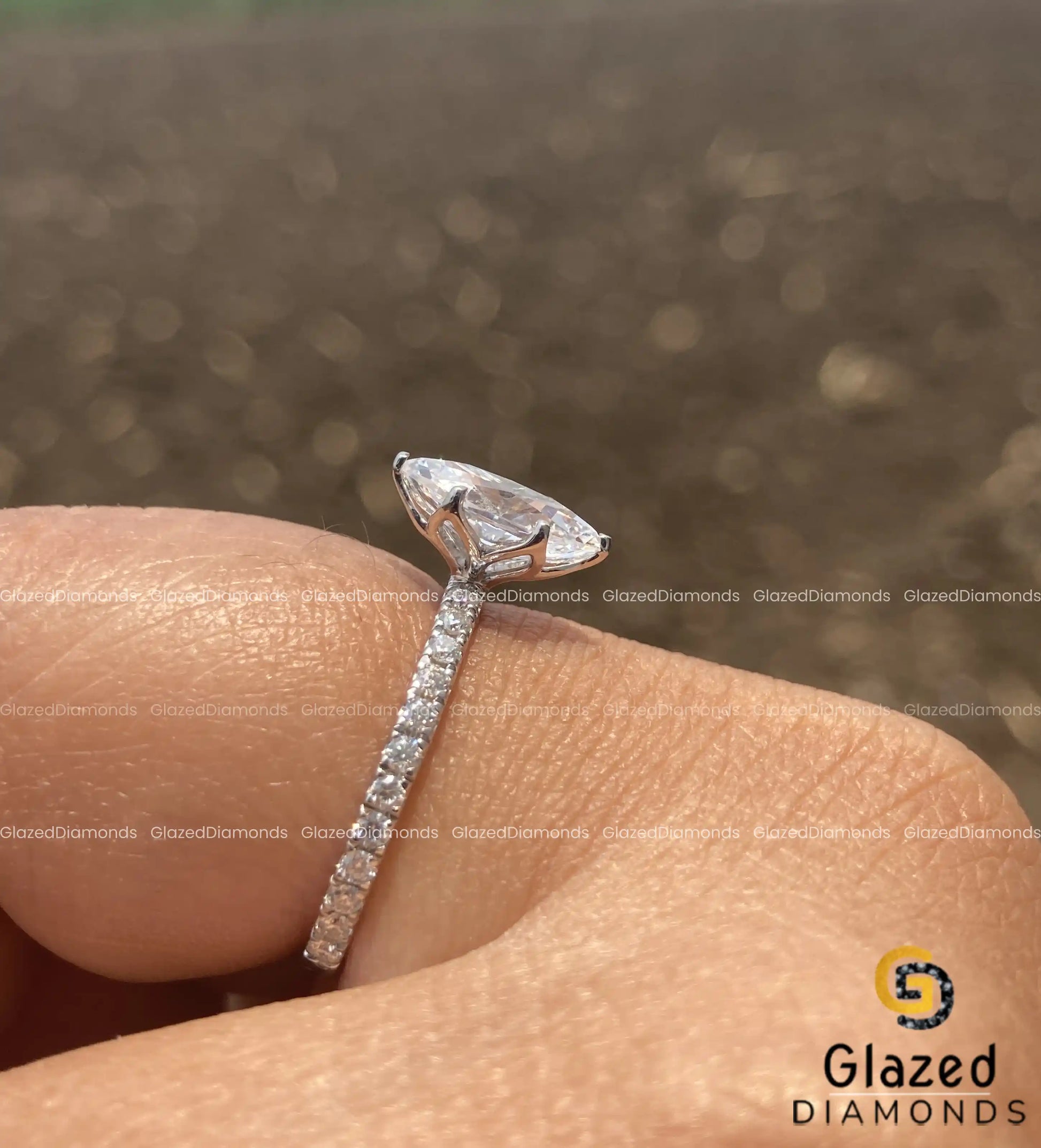 14K White Gold Vintage Ring