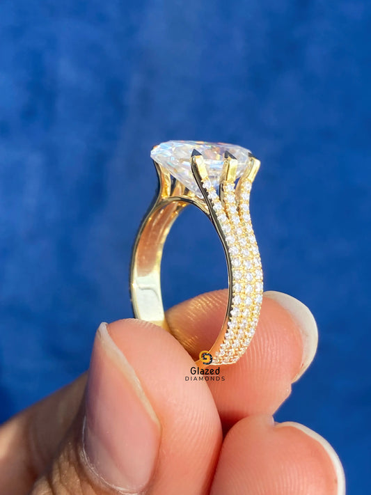 4Ct Oval Three Row Moissanite Ring