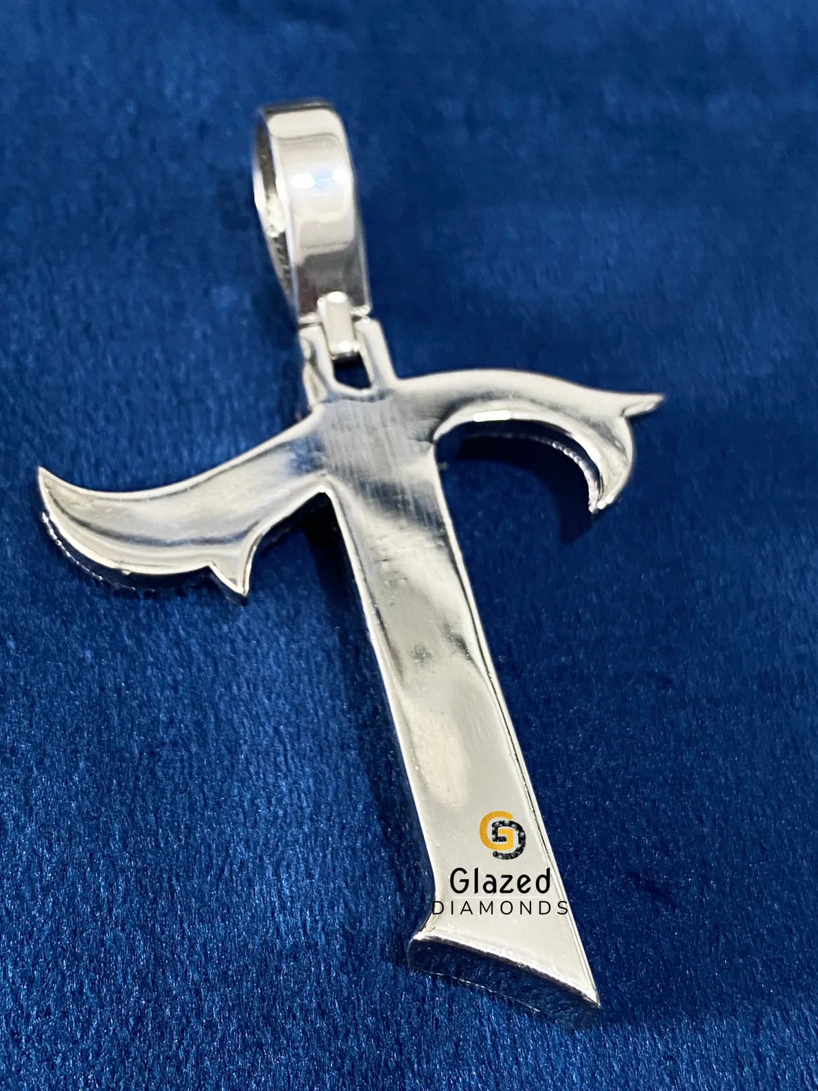 925 Silver Round Moissanite Diamond Studded Hip Hop Pendant