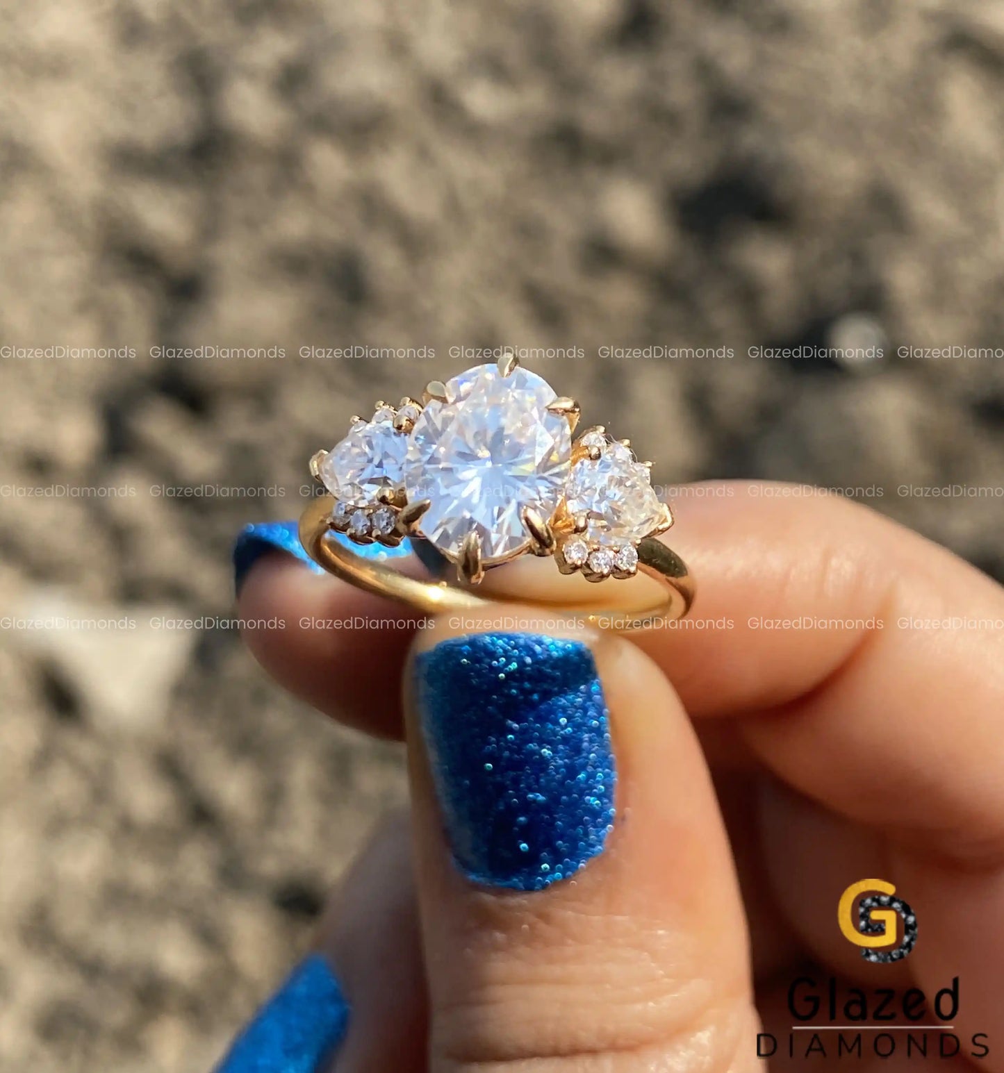 Art Deco Oval Cut Moissanite Wedding Ring