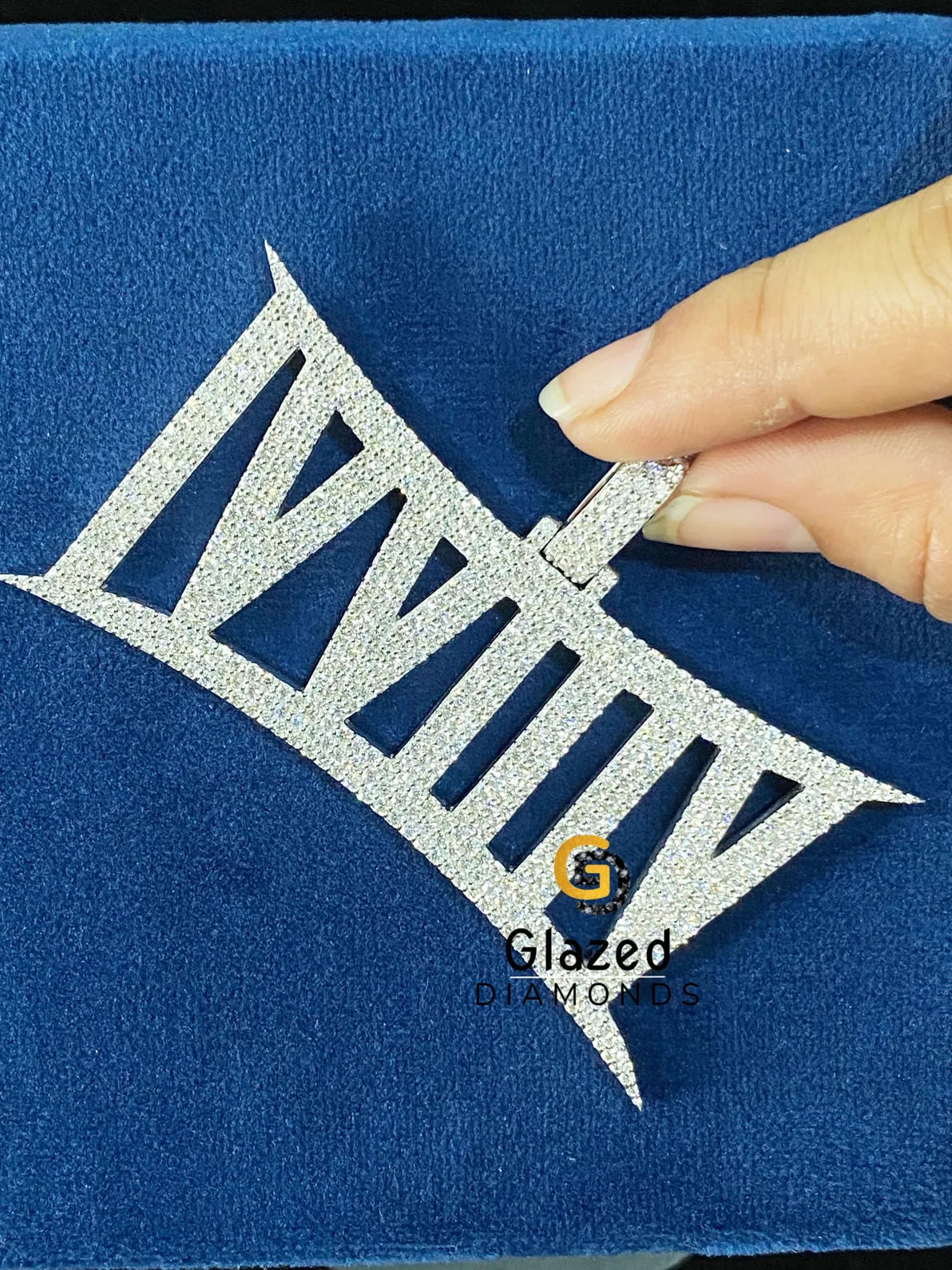 Bust Down Customized Roman Number Hip Hop Pendant