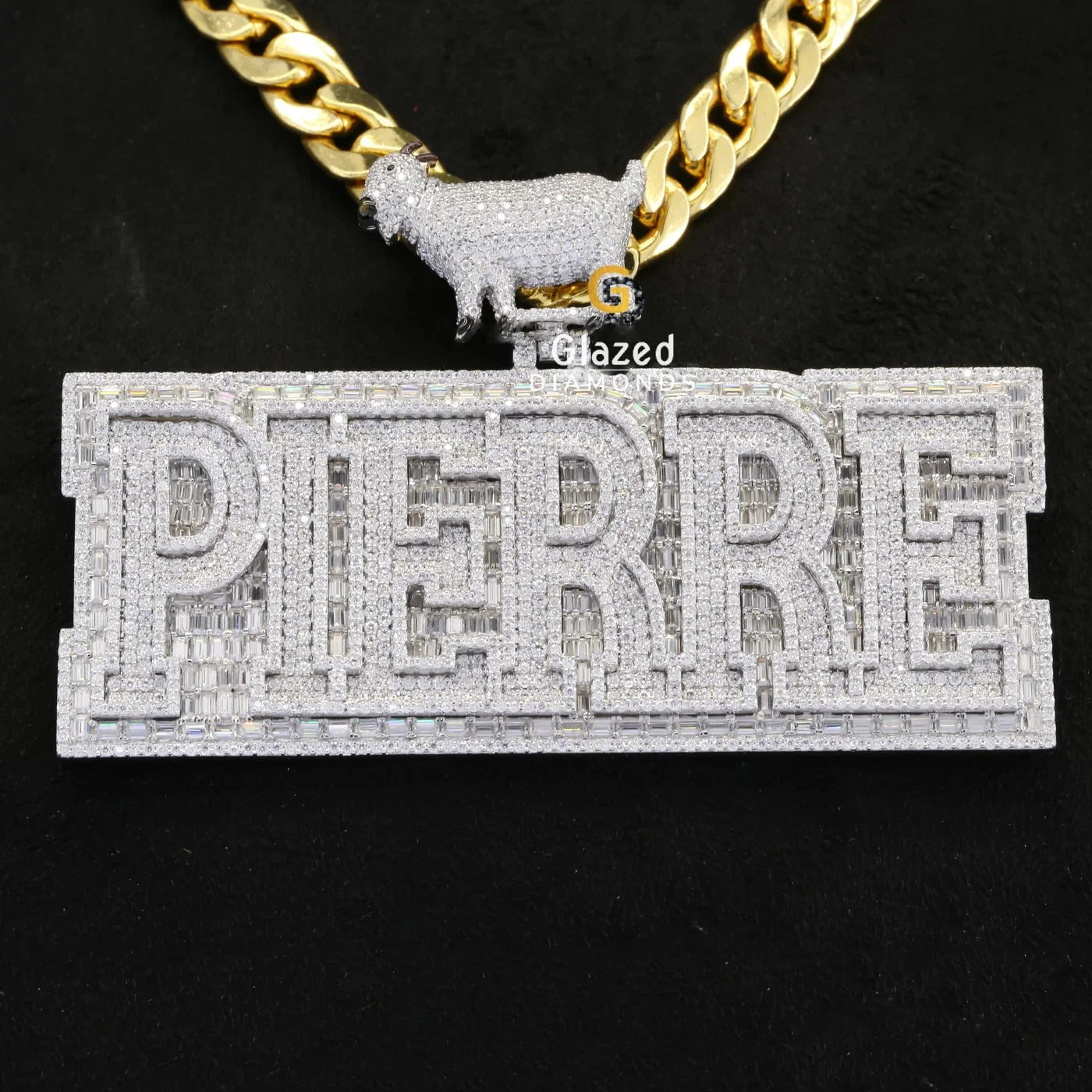 Custom Pierre Name Pendant