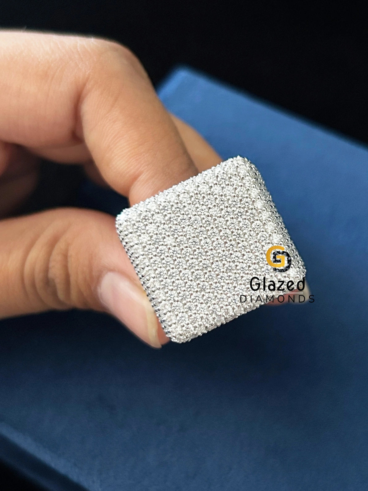 Customized Square Round VVs Moissanite Ring