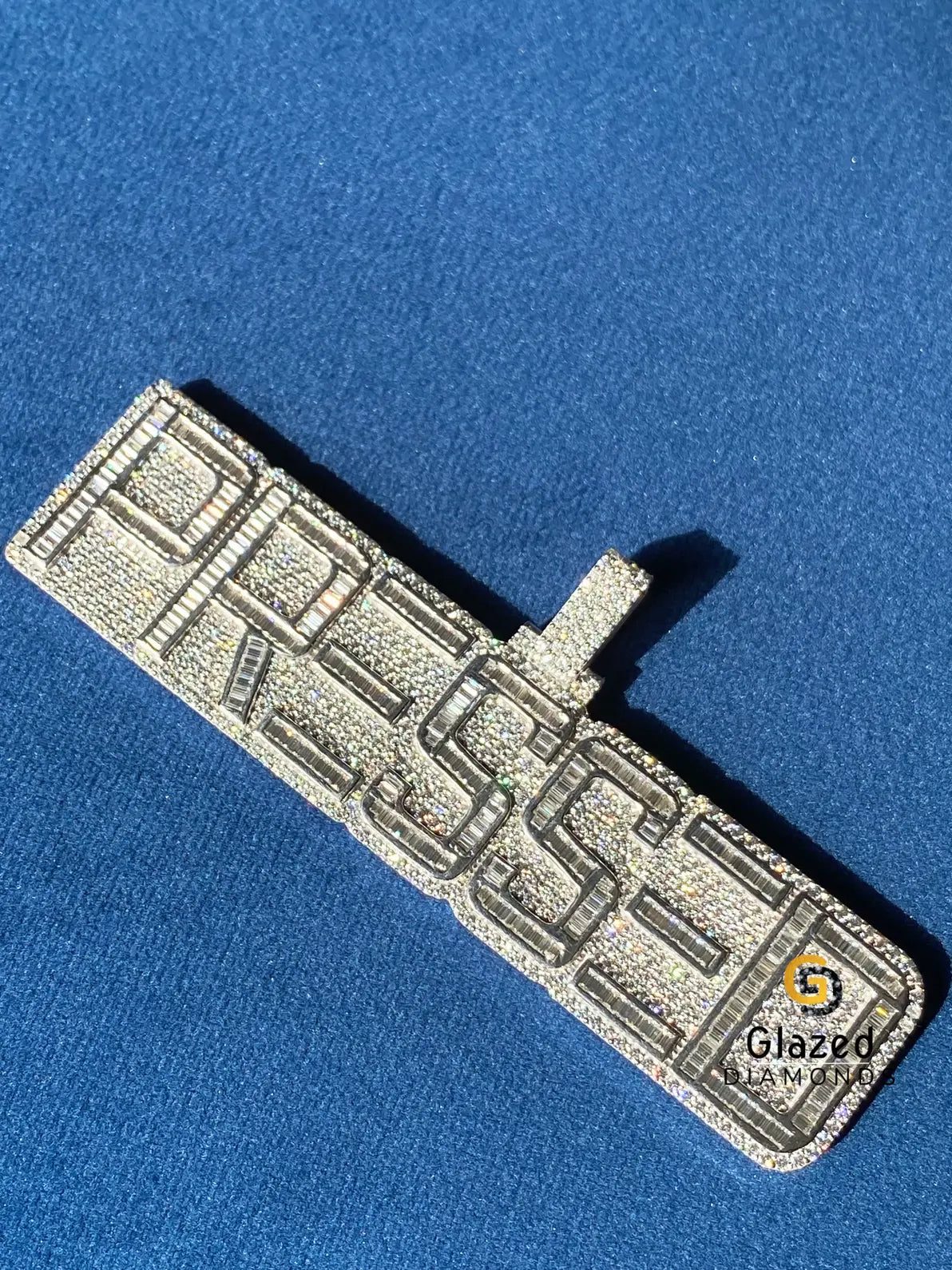 D Colorless Baguette_Round Moissanite Diamond Studded Pendant