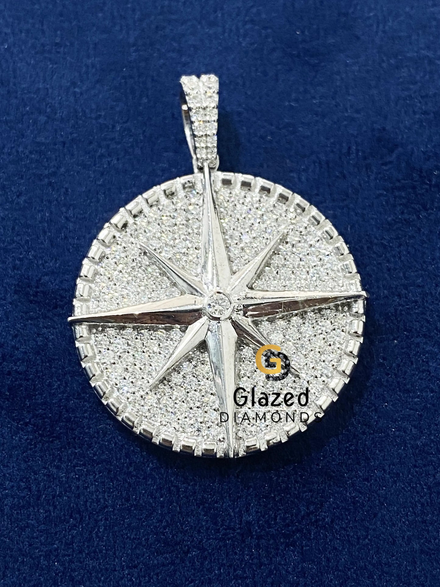 D Colorless Bust Down Round VVs Moissanite Compass Pendant