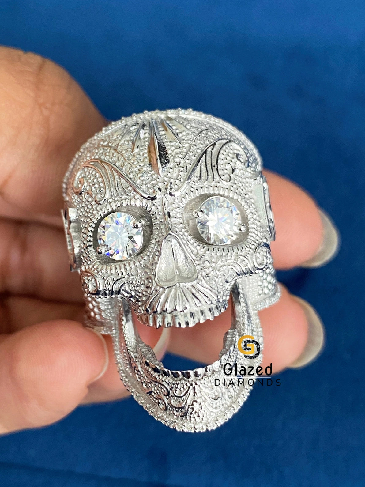 D Colorless Round Moissanite Milgrain Art Hip Hop Ring