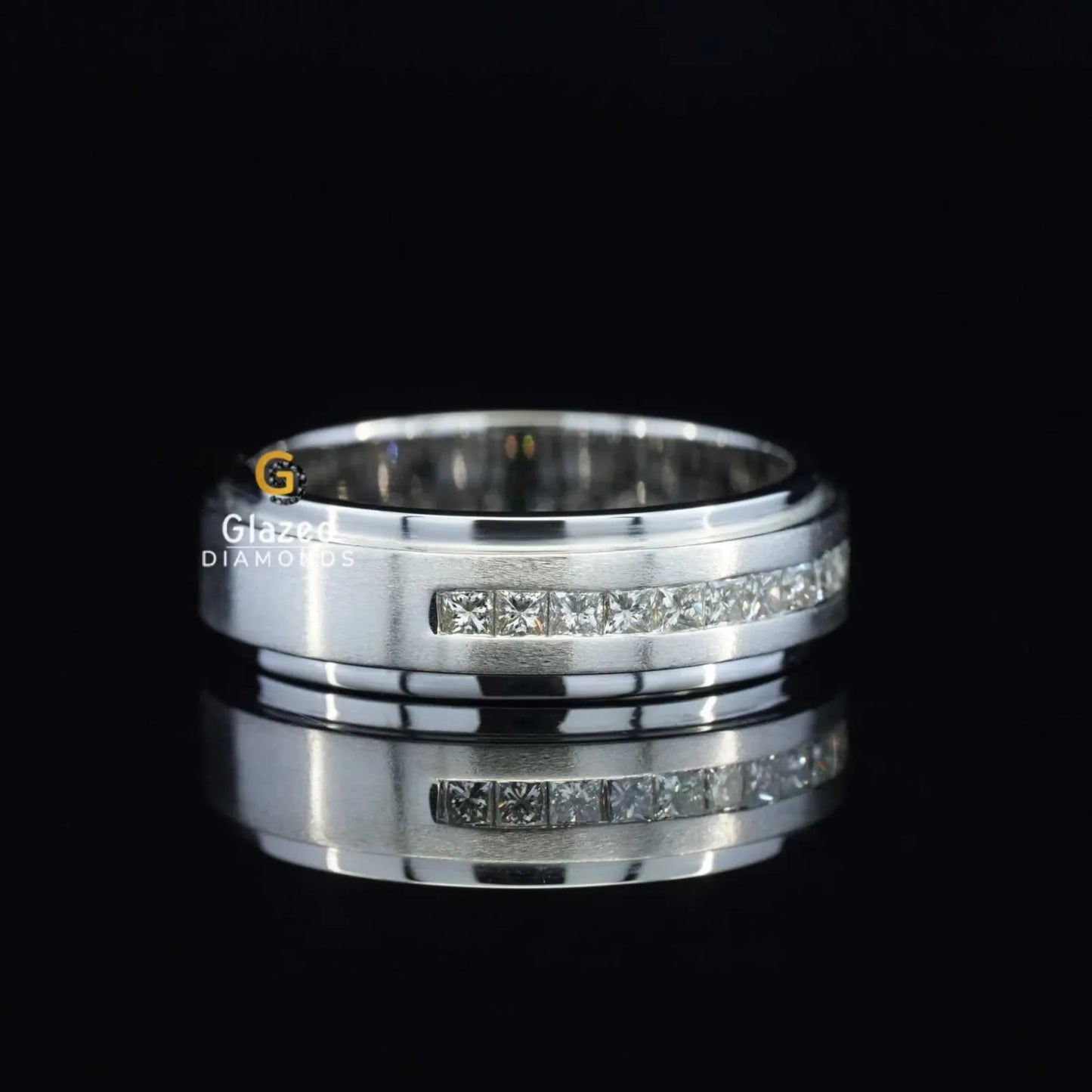 Full Eternity Moissanite Bnad