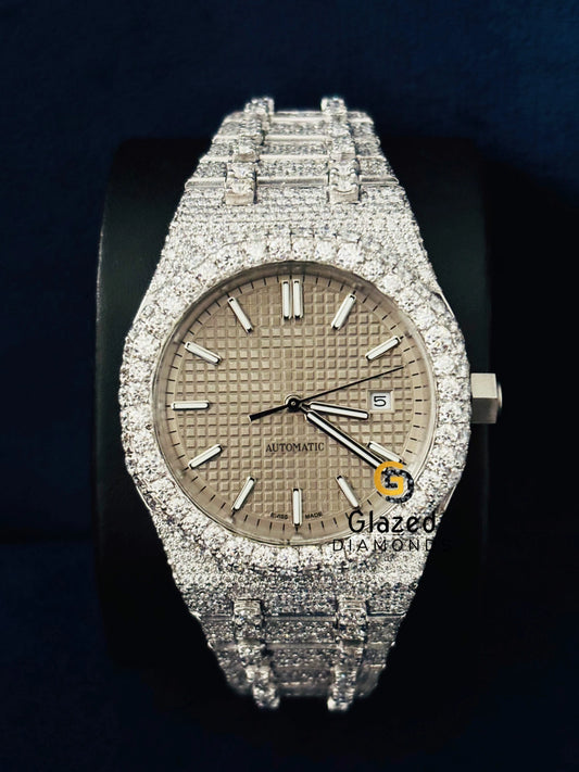 Fully Iced Out VVS Moissanite Diamond Studded Watch