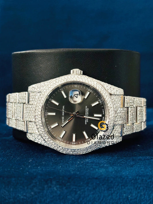 Iced Out VVs Moissanite Diamond Studded Watch