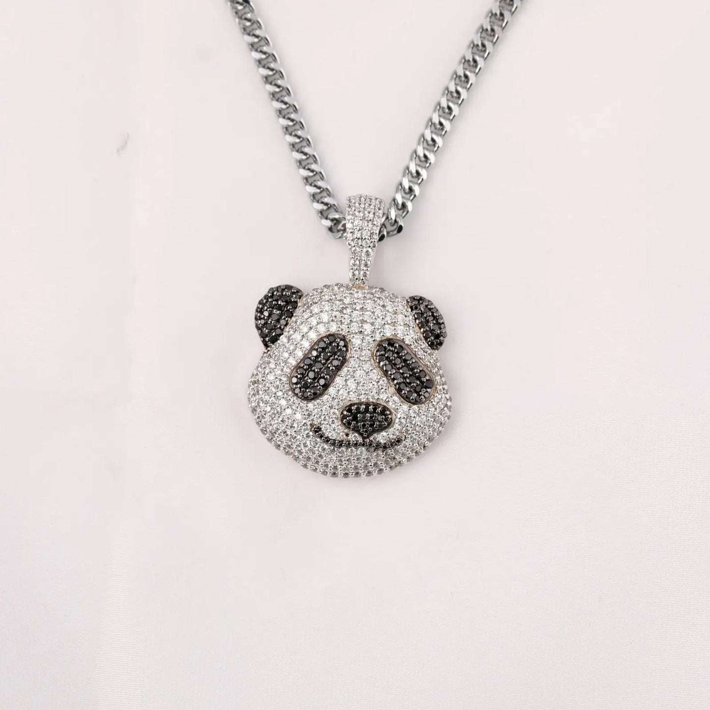 Pandaa Pendant