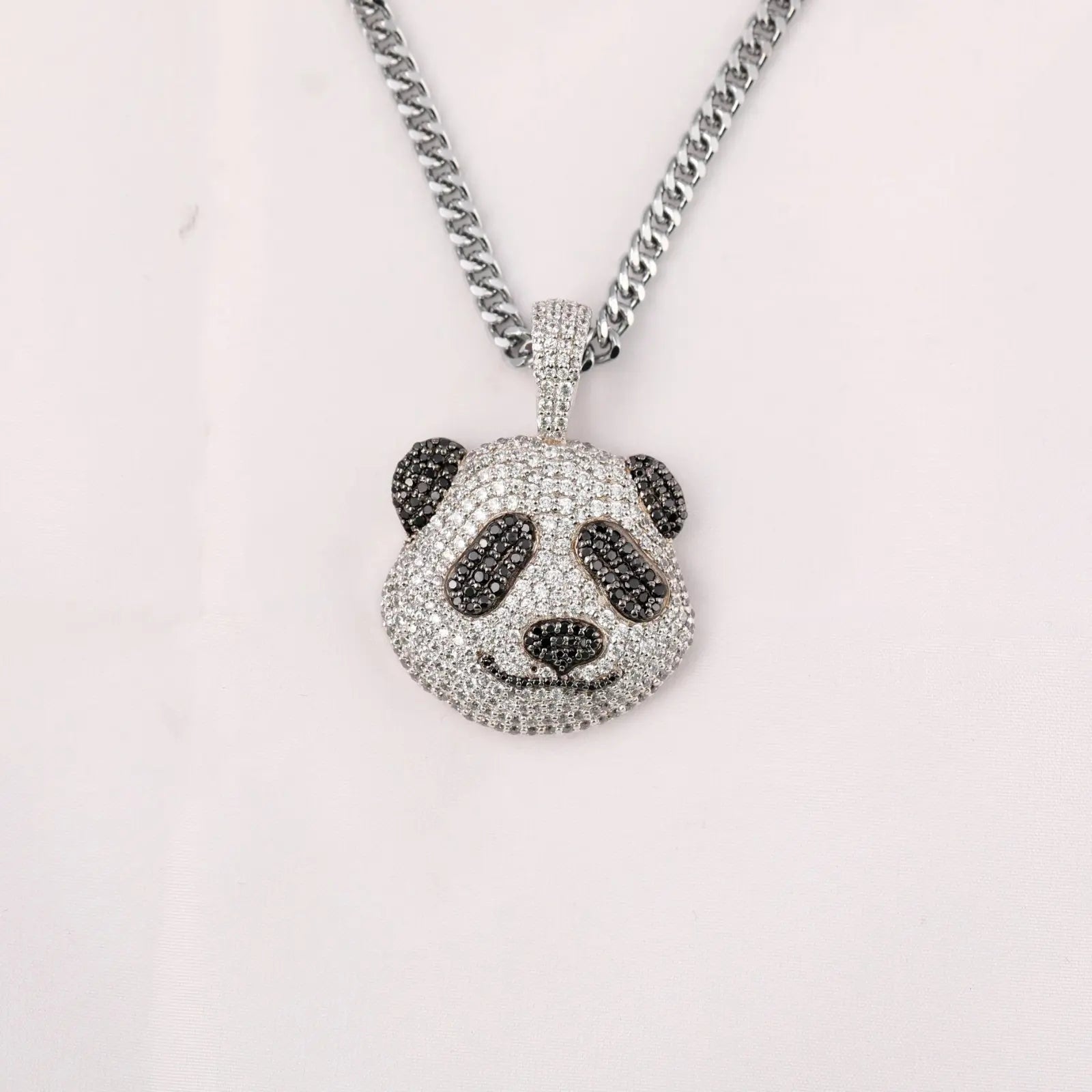 Pandaa Pendant