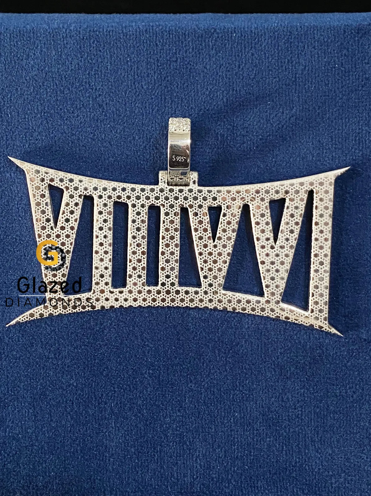 Roman Number Customized Round Moissanite Hip Hop Pendant