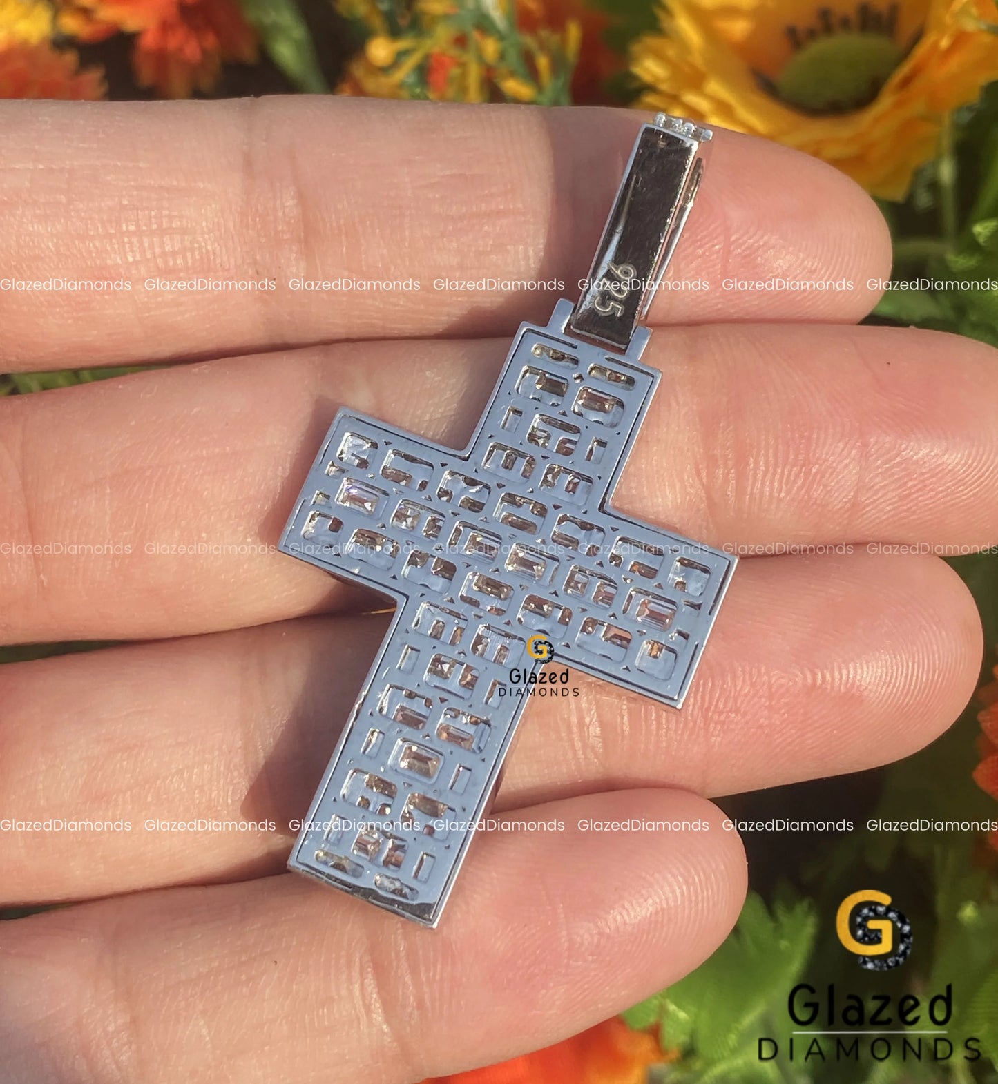 VVS Iced Out Emerald & Round Cut Moissanite Diamond Cross Pendant