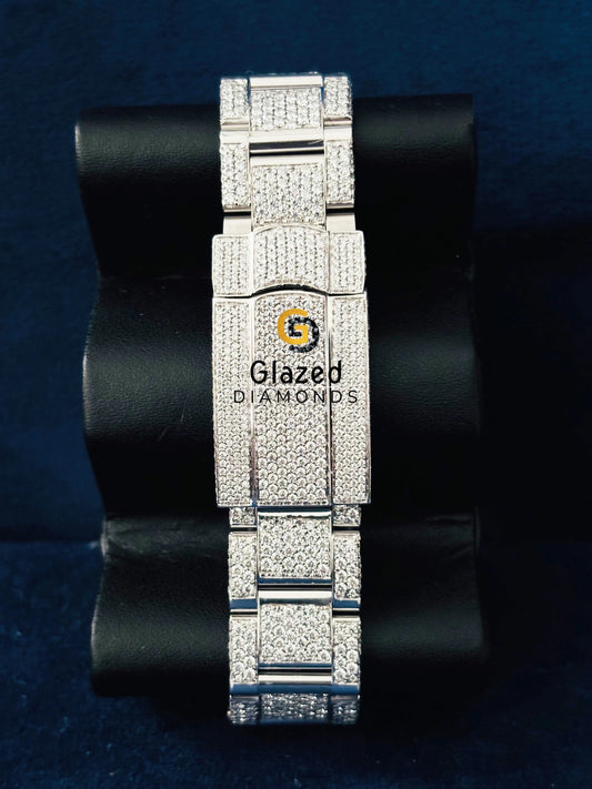 Stainless Steel D Colorless VVs Moissanite Diamond Studded Watch