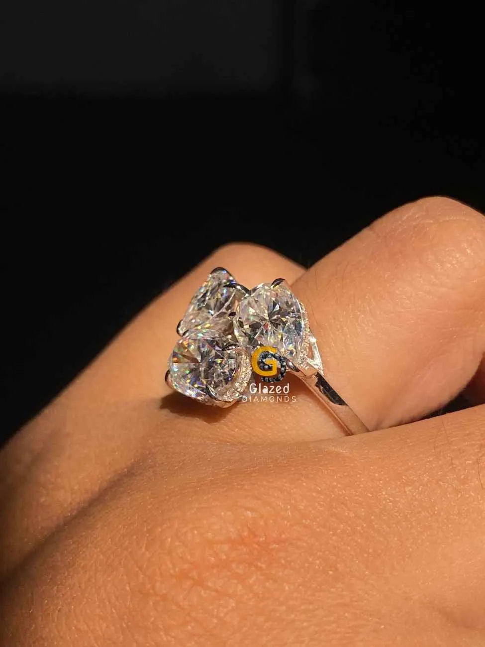 Three Stone Moissnaite Wedding RIng