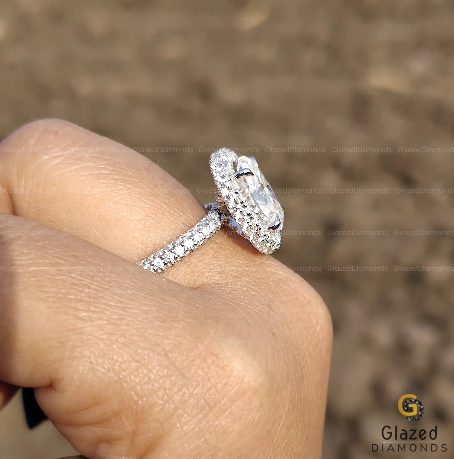 4.5CT Oval Cut Moissanite Halo Vintage Engagement Ring