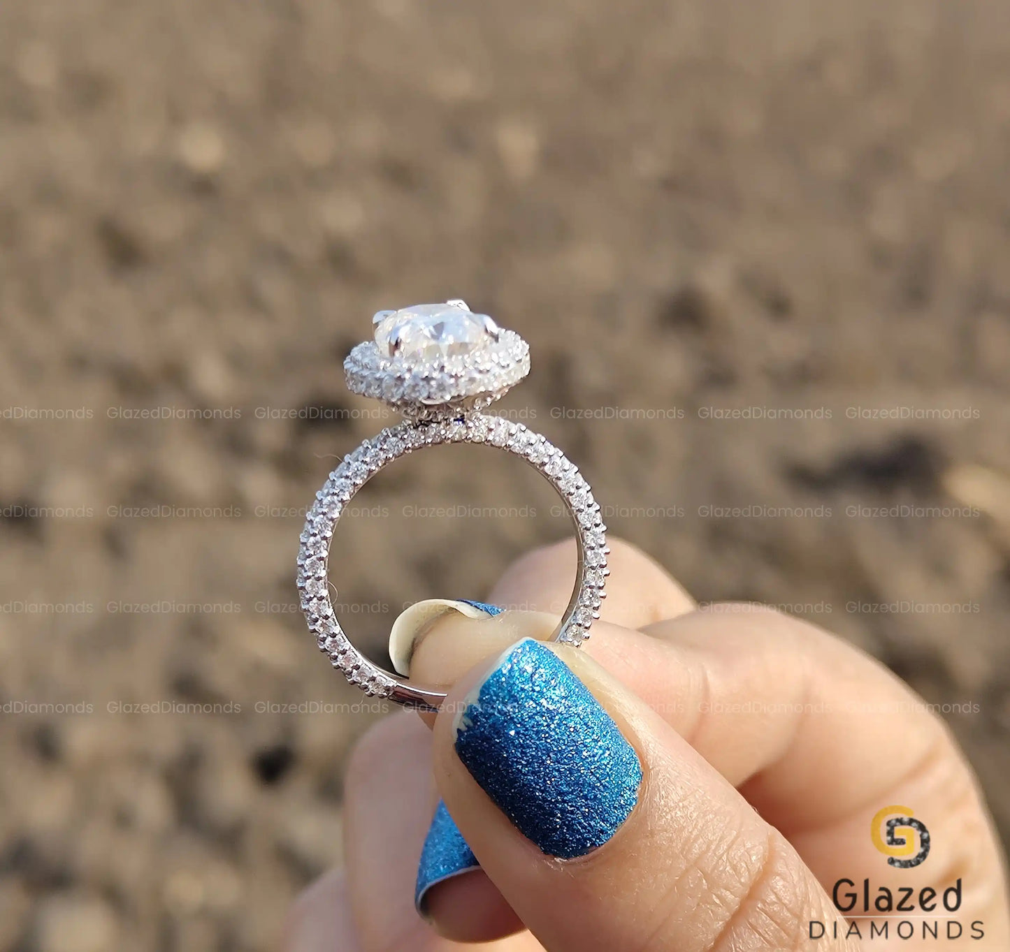 4.5CT Oval Cut Moissanite Halo Vintage Engagement Ring