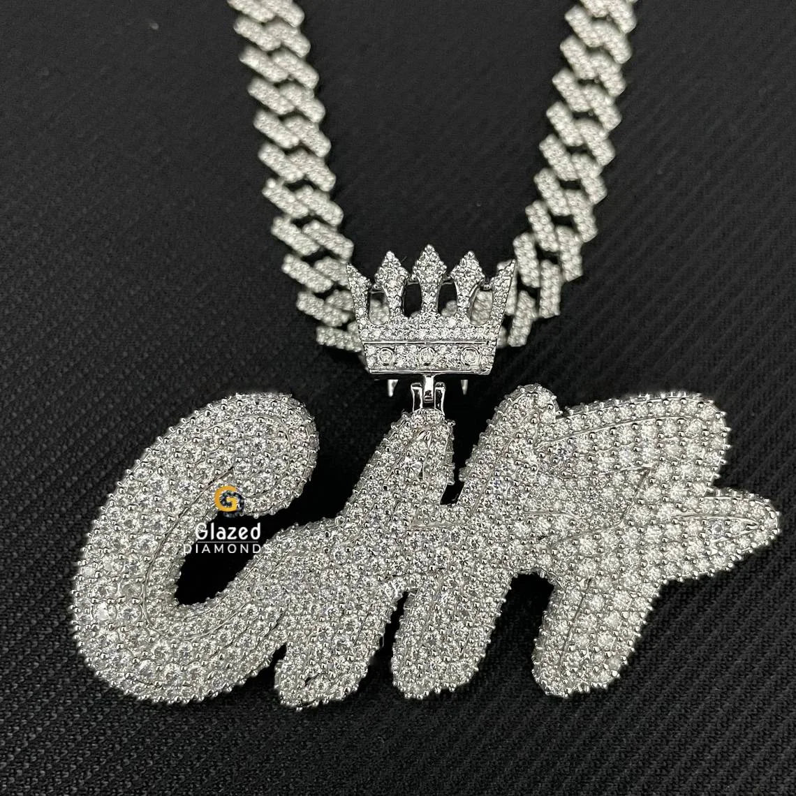 VVS Diamond Studded Pendant