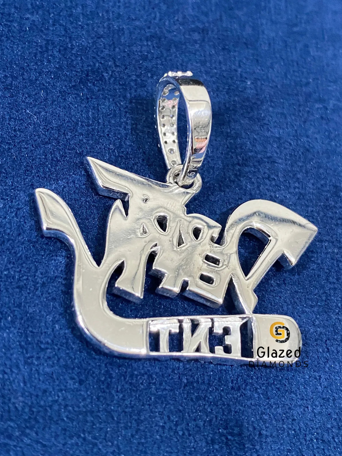 VVs Round Moissanite Hip Hop Diamond Studded Pendant