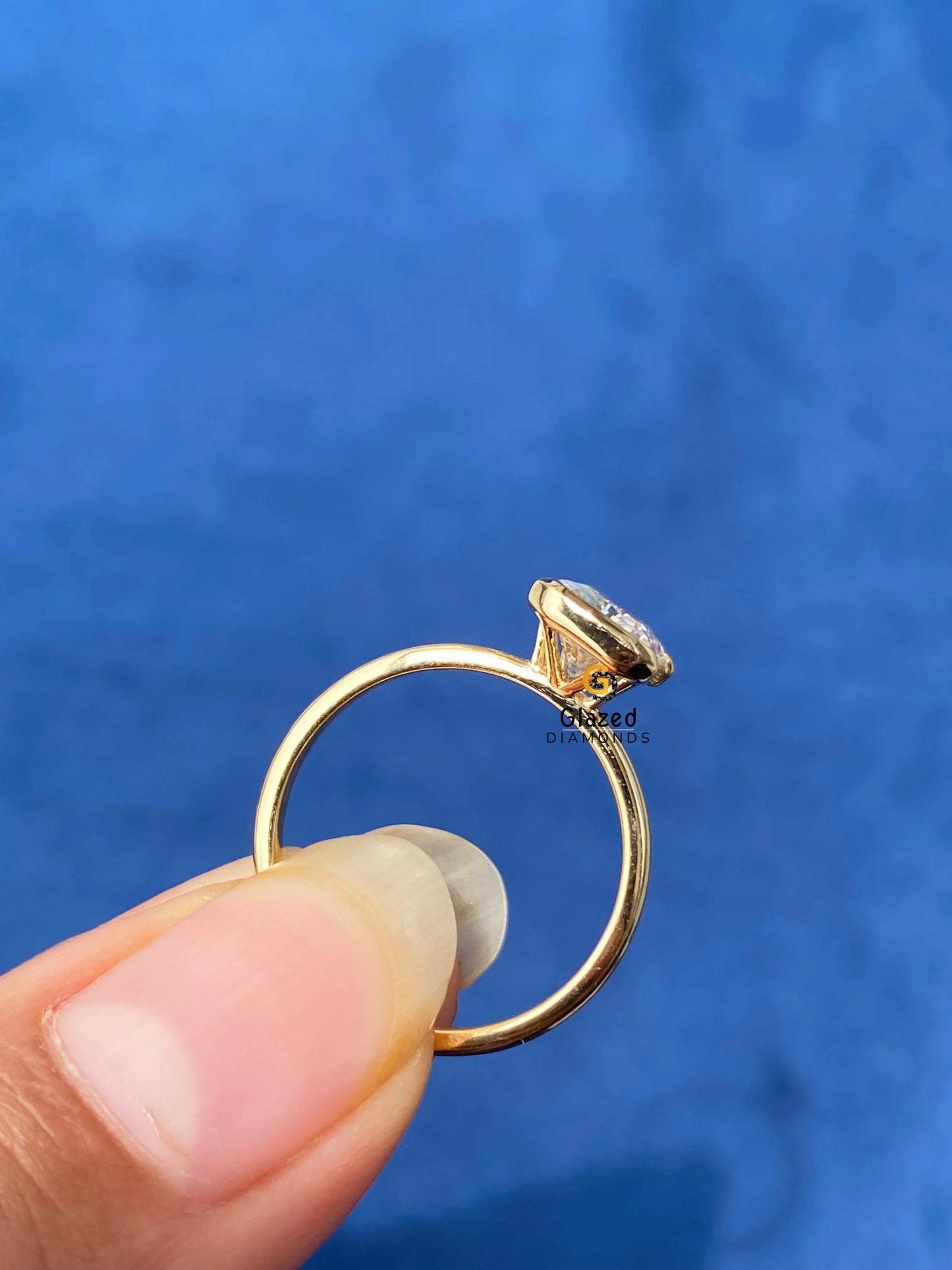 10K Solid Yellow gold Radiant Bezel Ring