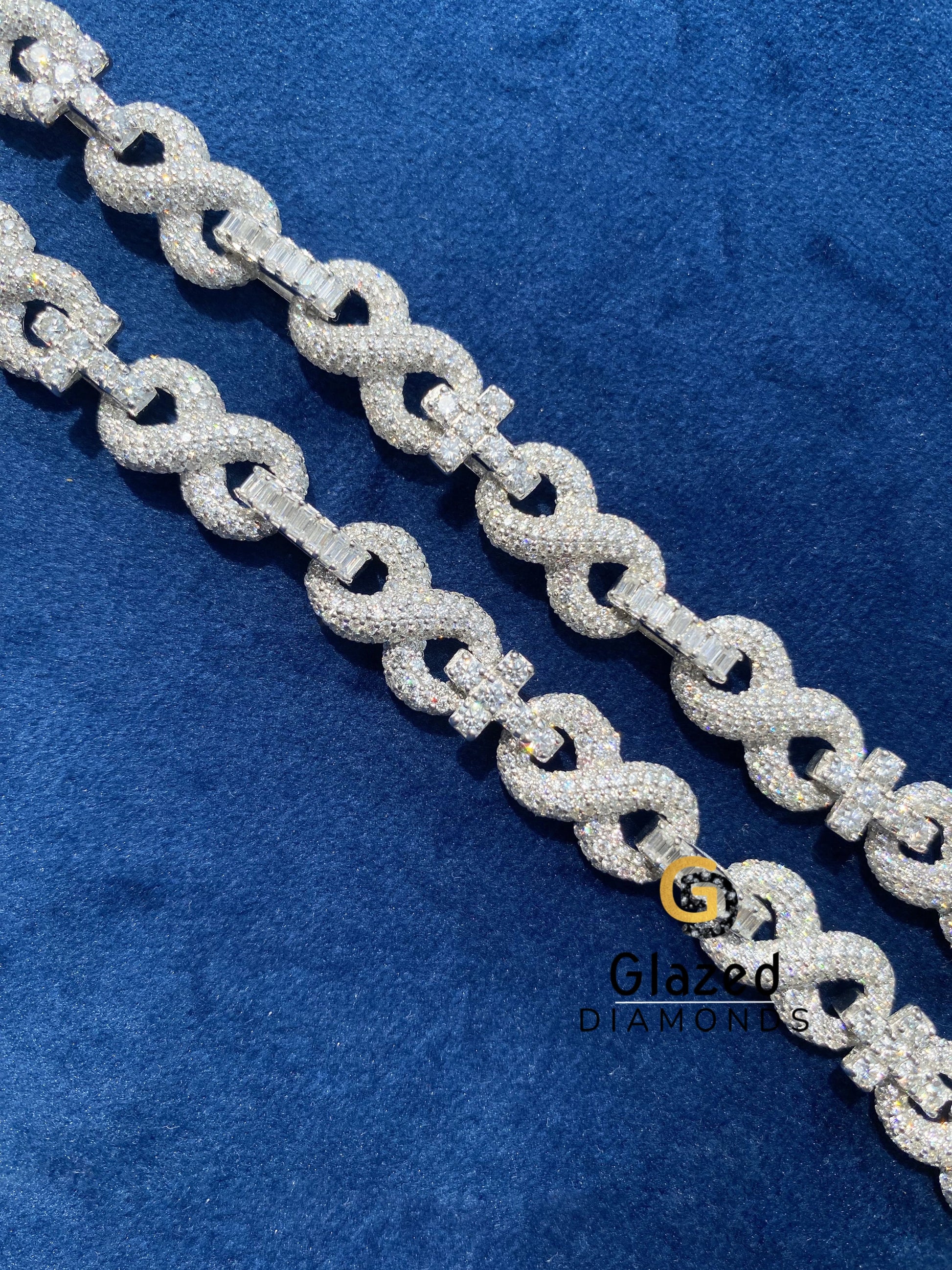 10MM Moissanite Infinity Link Chain