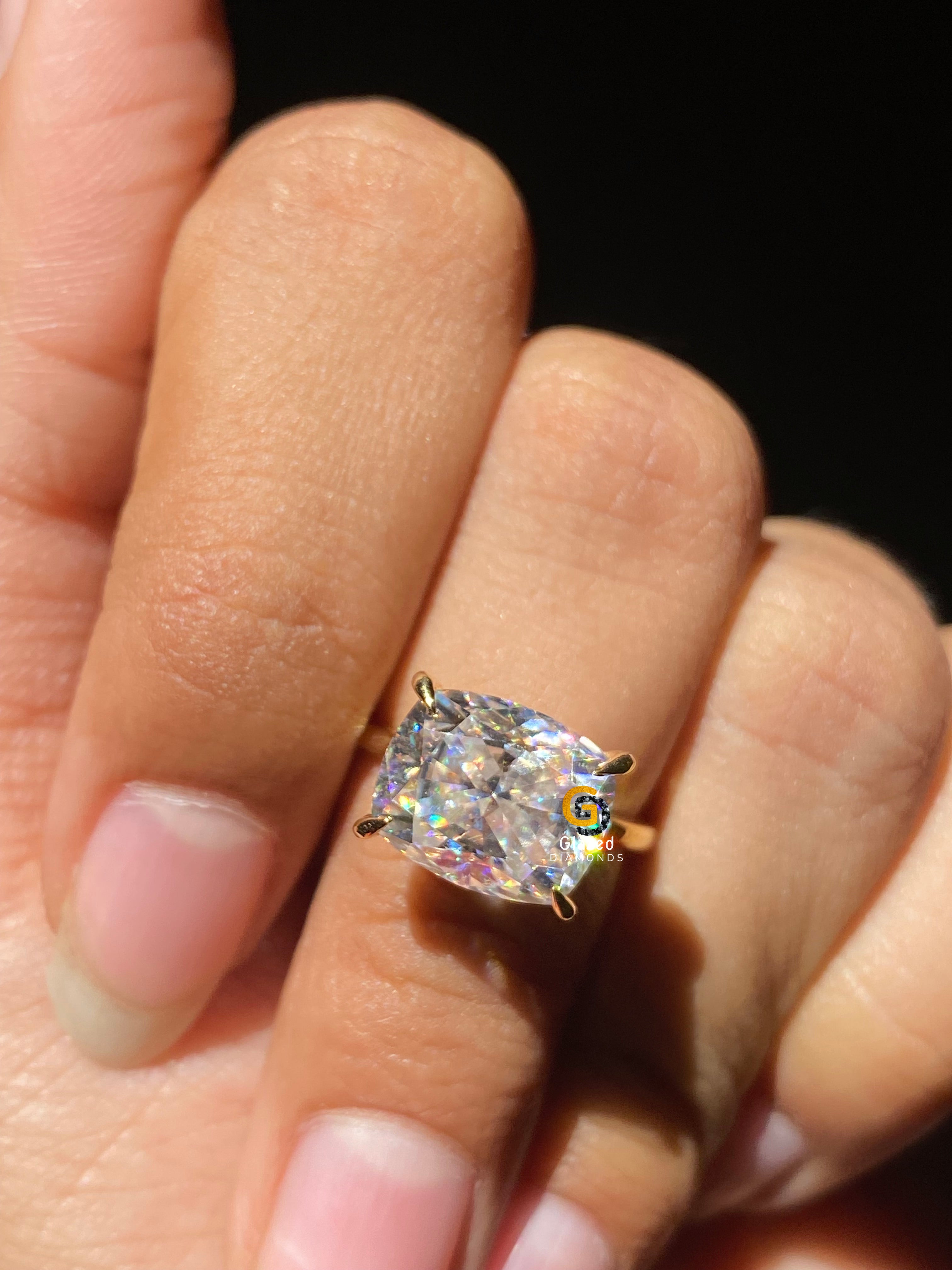 5 CT Emerald Cut Three Stone Moissanite Side Emerald Women Engagement Ring (Copy)