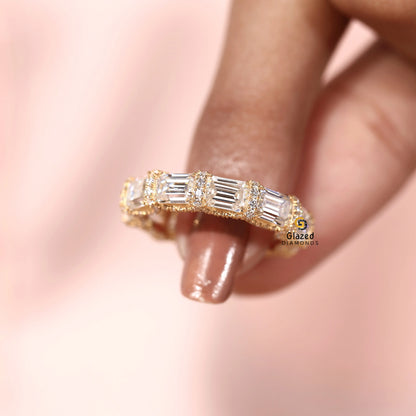 14K Gold Hidden Halo Lab Grown Diamond U Prong Band