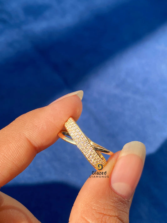 14K Solid Yellow Gold Criss Cross Moissanite Band For Women