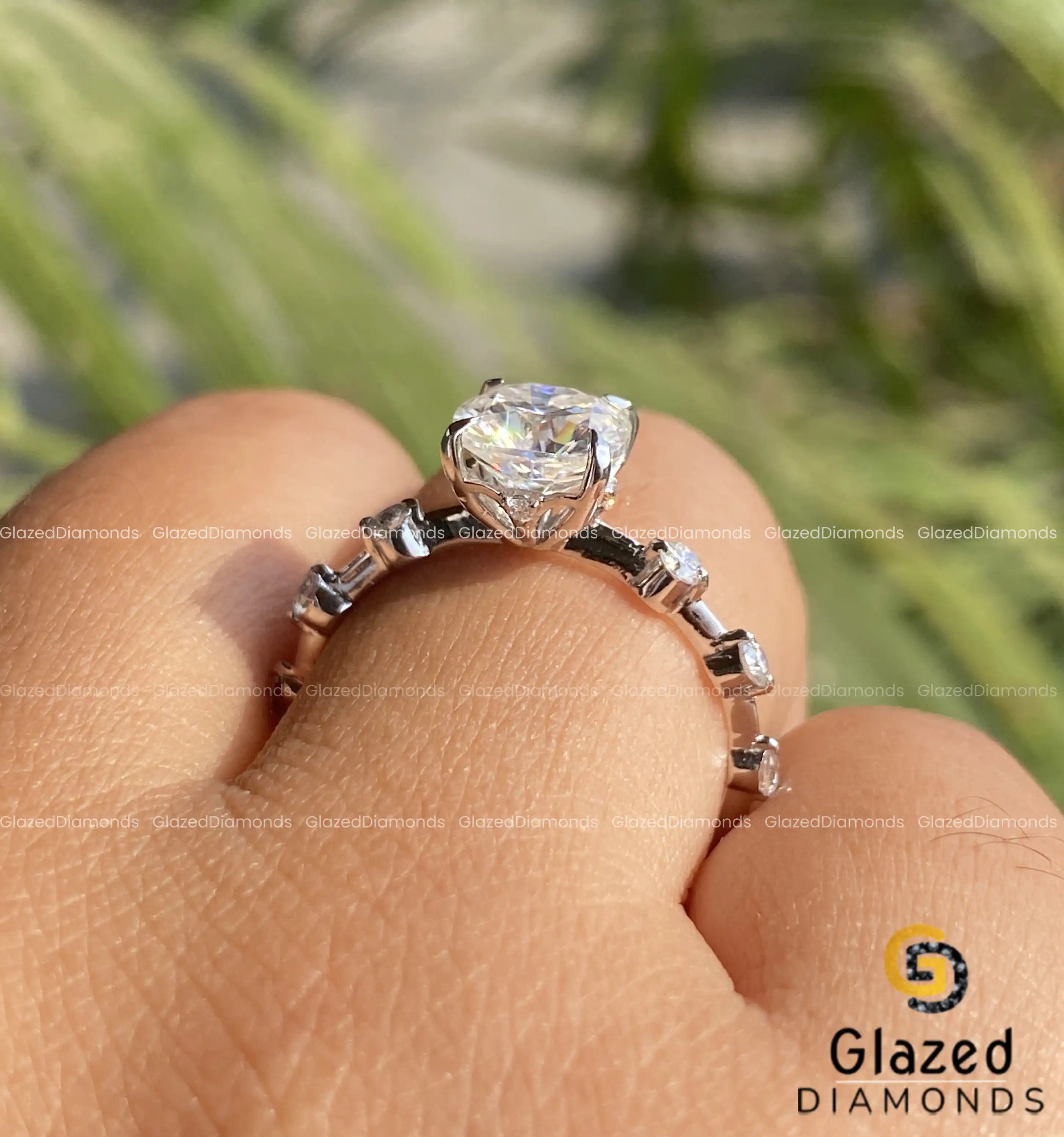14K White Gold Cushion Dot Ring
