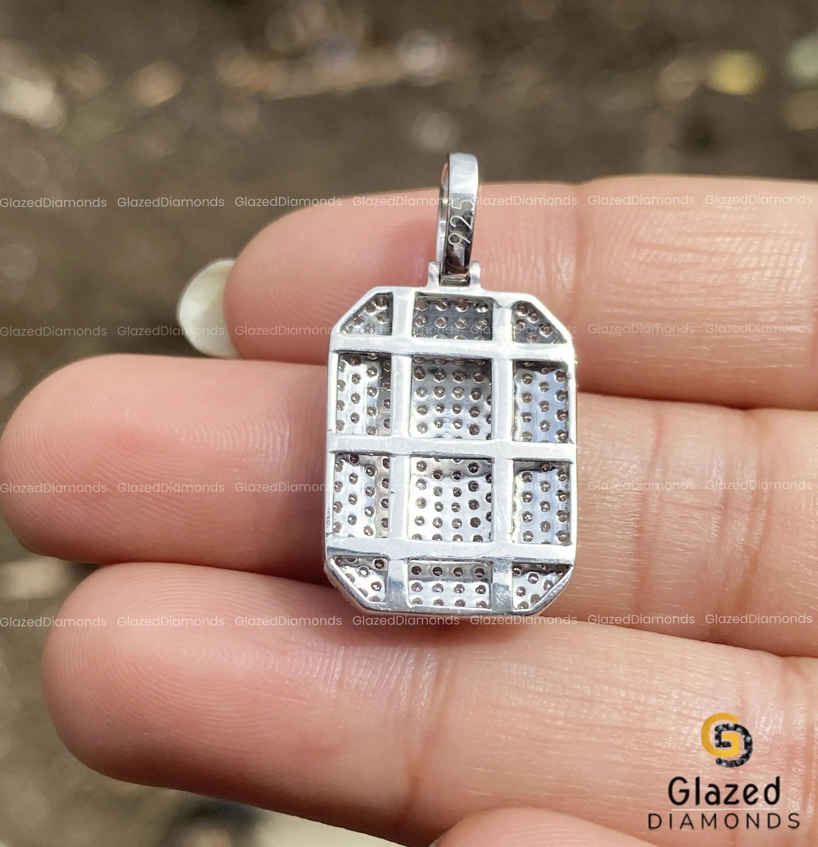 1CTW VVS Moissanite Men's Dog Tag Charm Pendant