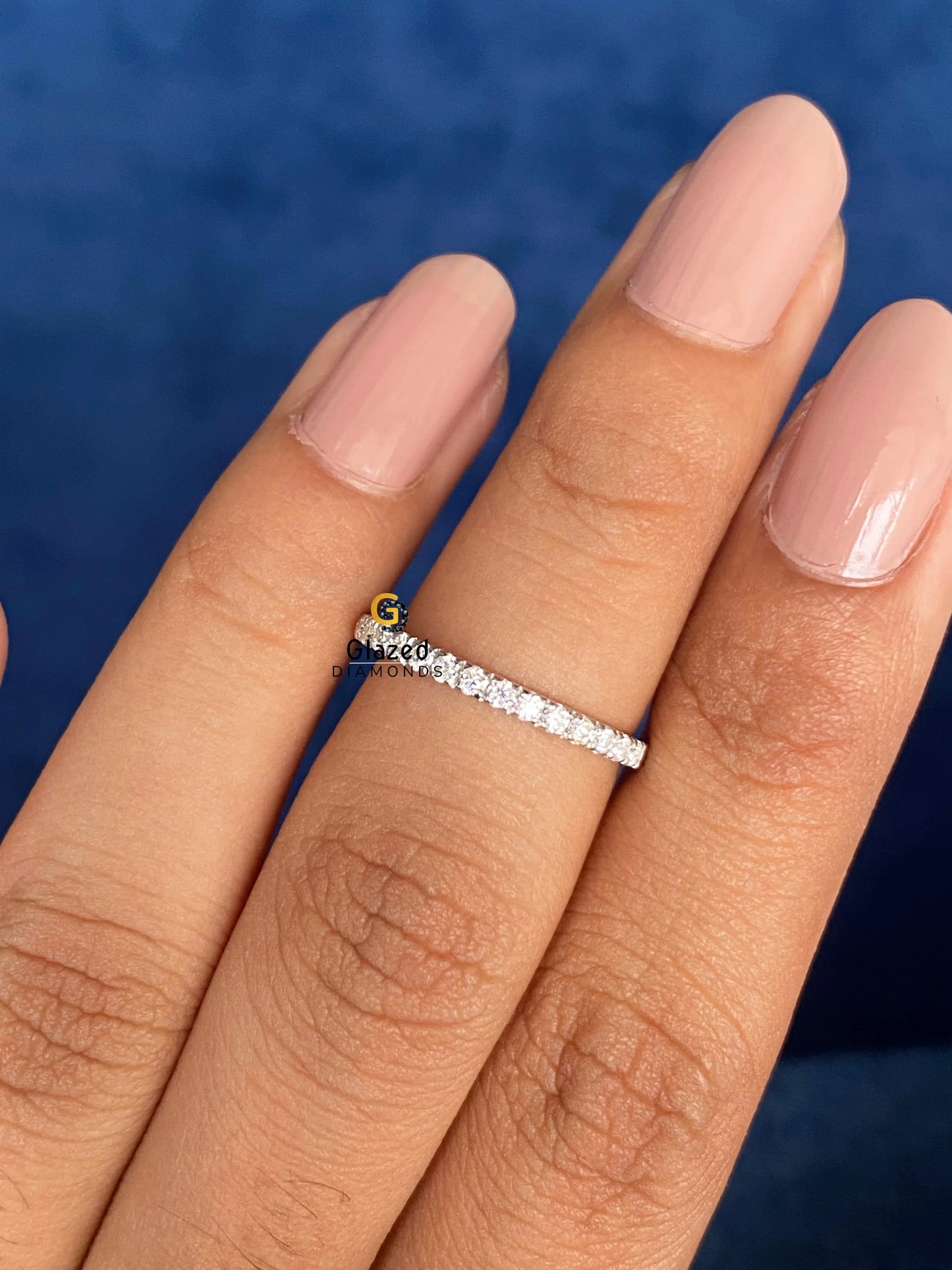14K White Gold Round Moissanite Band
