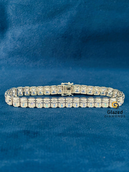 18 CT Moissanite Radiant Cut Tennis Bracelet For Women