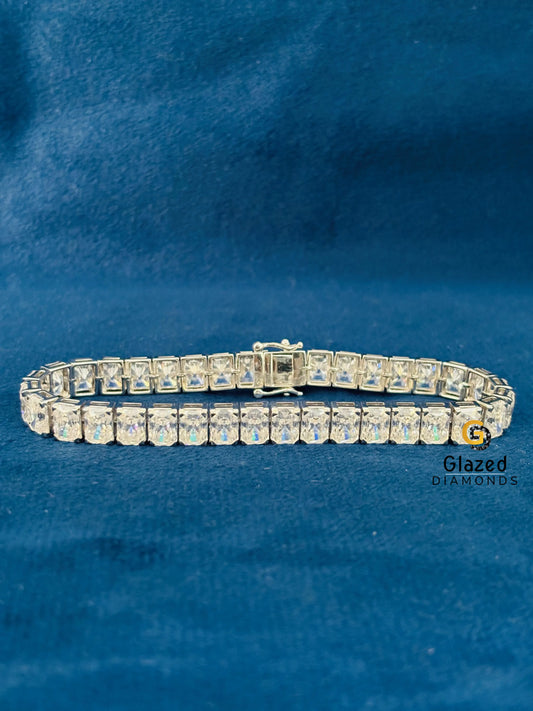 18 CT Moissanite Radiant Cut Tennis Bracelet For Women
