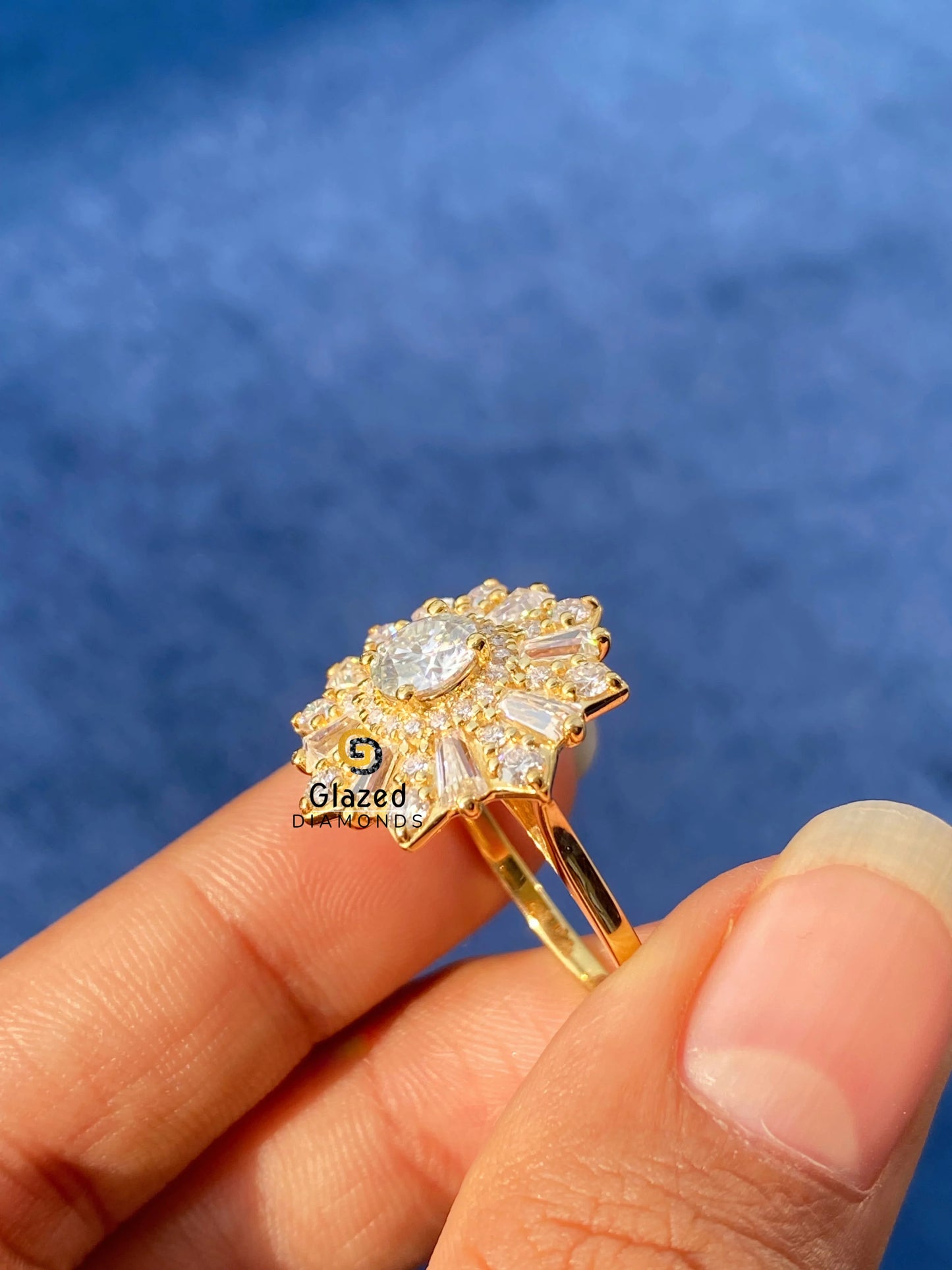 1CT Round Cut Moissanite Cluster Engagement Ring