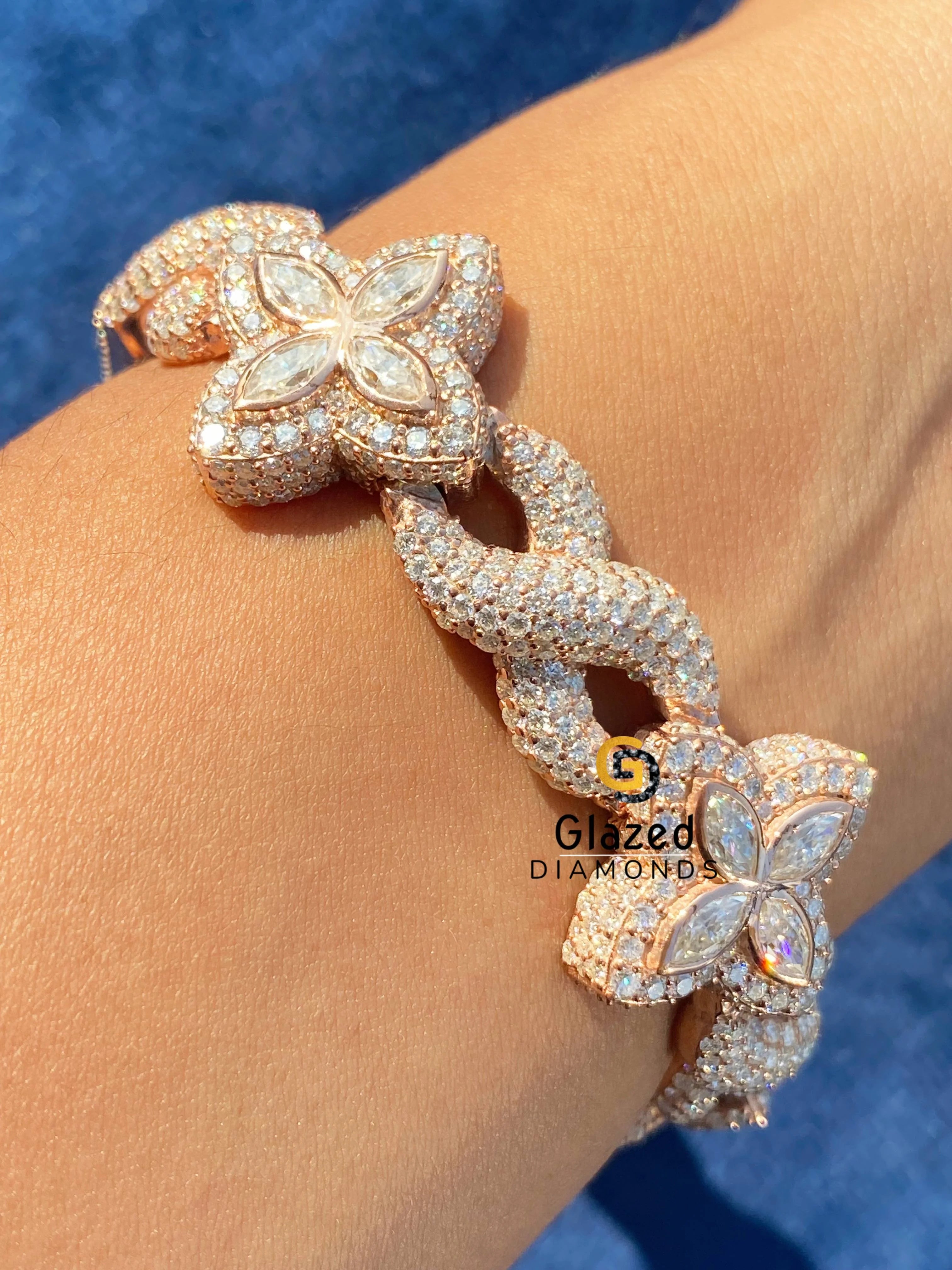 20MM Clover Moissanite Bust Down Bracelet