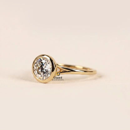 2CT Lab Diamond Split Shank Wedding Ring