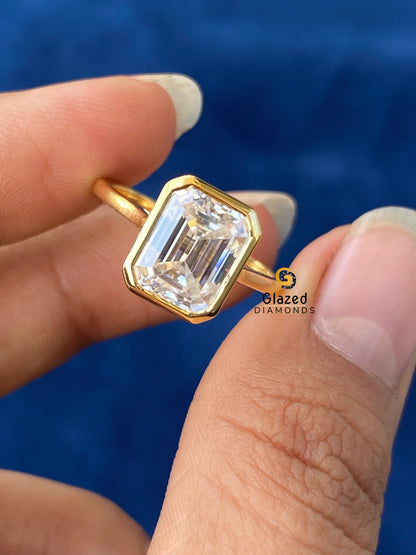 3CT Emerald Bezel Set Moissanite Tulip Set Ring For Women
