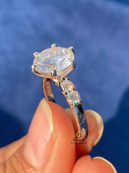 3CT Round Cut Three Stone Moissanite Wedding Ring For Women