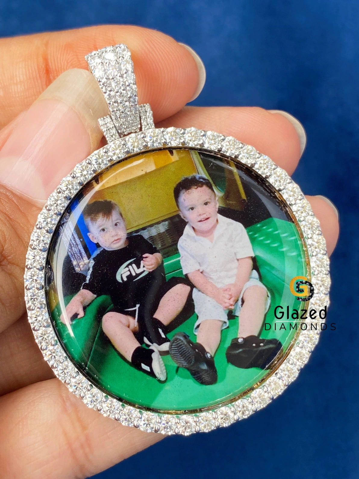 3D Custom Photo Round Moissanite VVs D Colorless Pendant