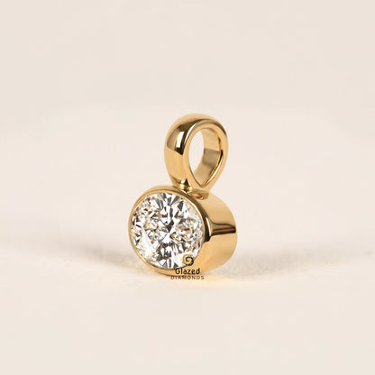 4CT Oval Bezel Lab Diamond Pendant For Her