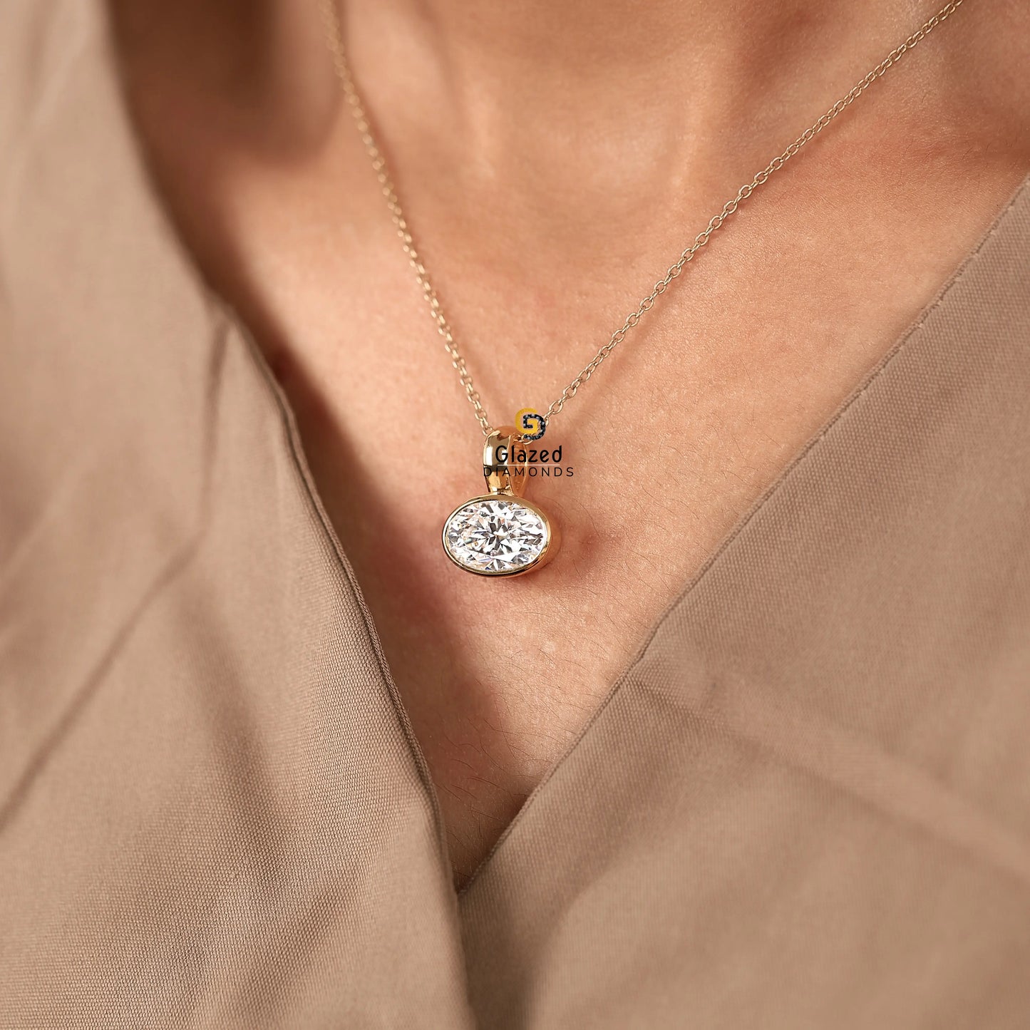 4CT Oval Bezel Lab Diamond pendant For Women