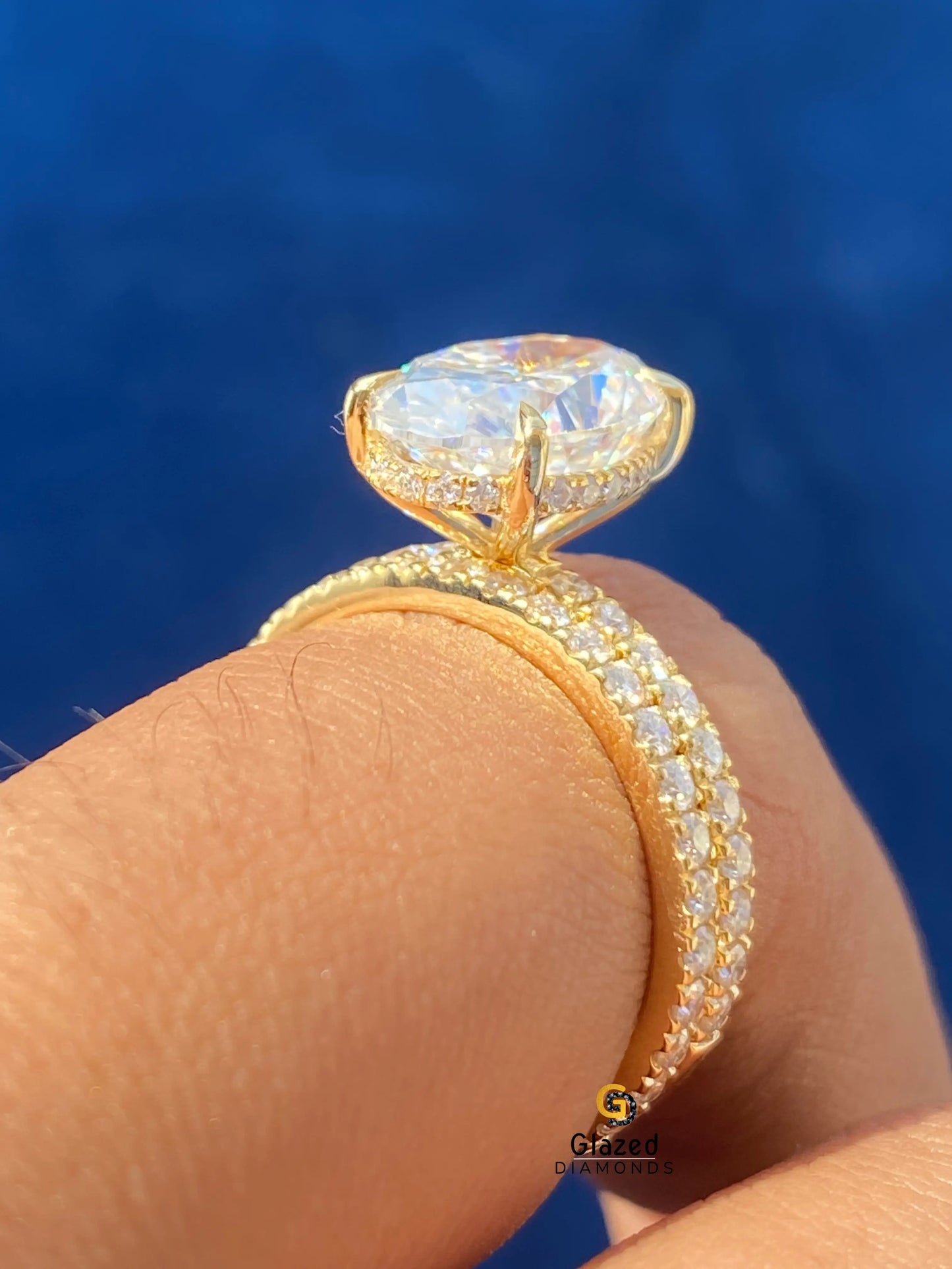4CT Oval Cut Hidden Halo Moissanite Ring With Full Eternity Wedding Band