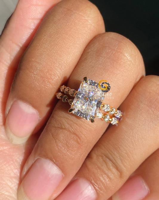 4CT Radiant Cut Wedding Set
