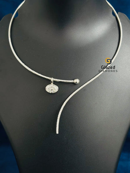 Round Pave Curved Open Collar Moissanite Necklace Pendant