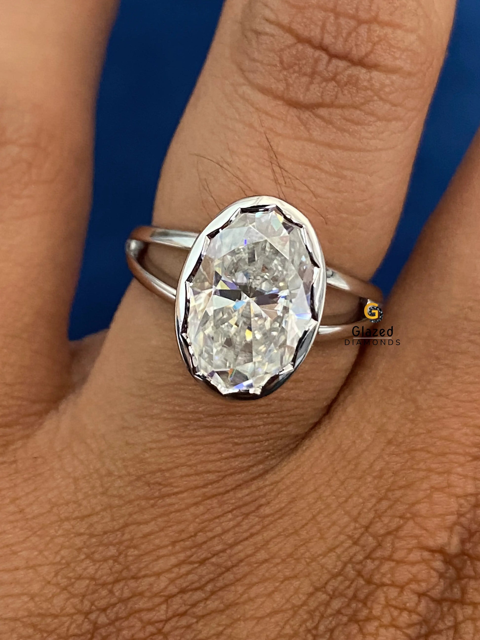 5CT Oval Cut Split Shank Moissanite Diamond Ring For Women