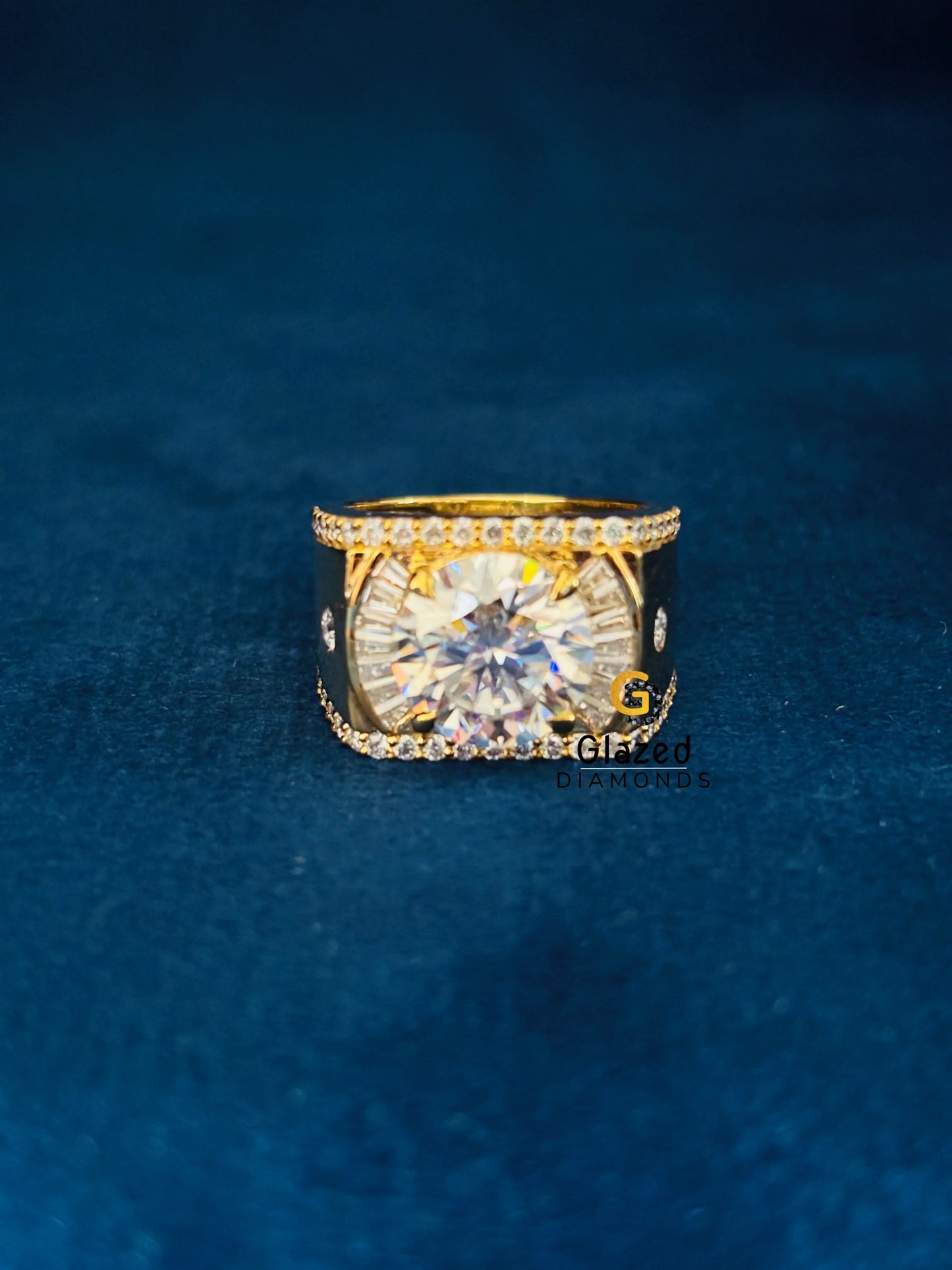 5CT Round_ Tapper Baguette Moissanite Bust Down Ring 
