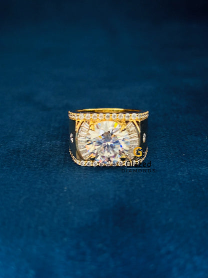5CT Round_ Tapper Baguette Moissanite Bust Down Ring 