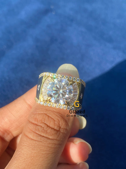 5CT Round_ Tapper Baguette Moissanite Iced  Out Ring