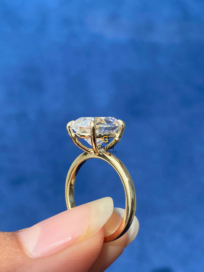 5CT Solitaire Pear Cut Moissanite Ring
