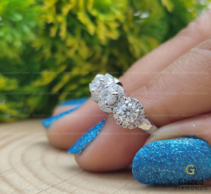 5 Stone Round Cut Moissanite Band